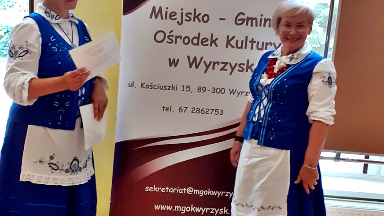 2020-08-23-19-EtnoPolska2020 - Osoby w stroju krajeńskim